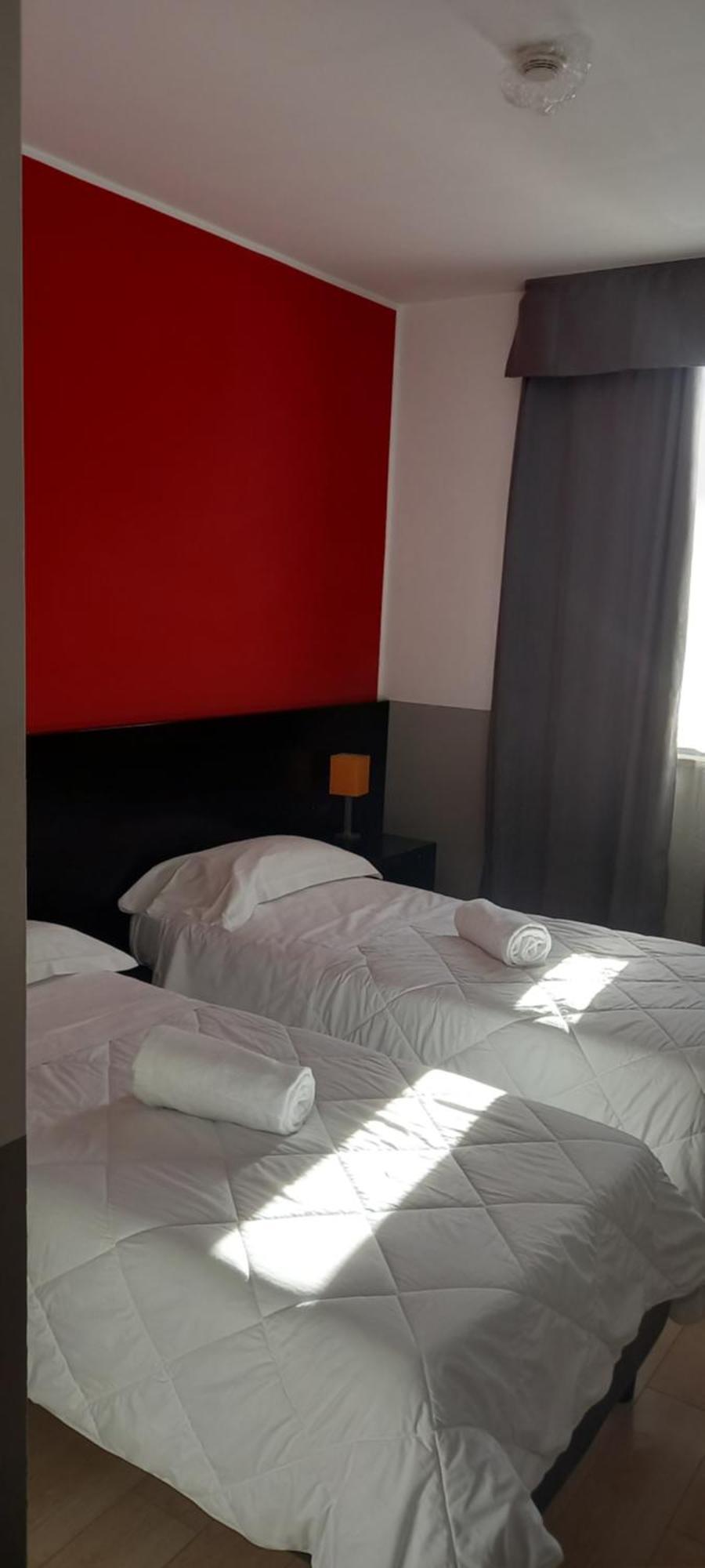 Hotel Aniene Róma Kültér fotó