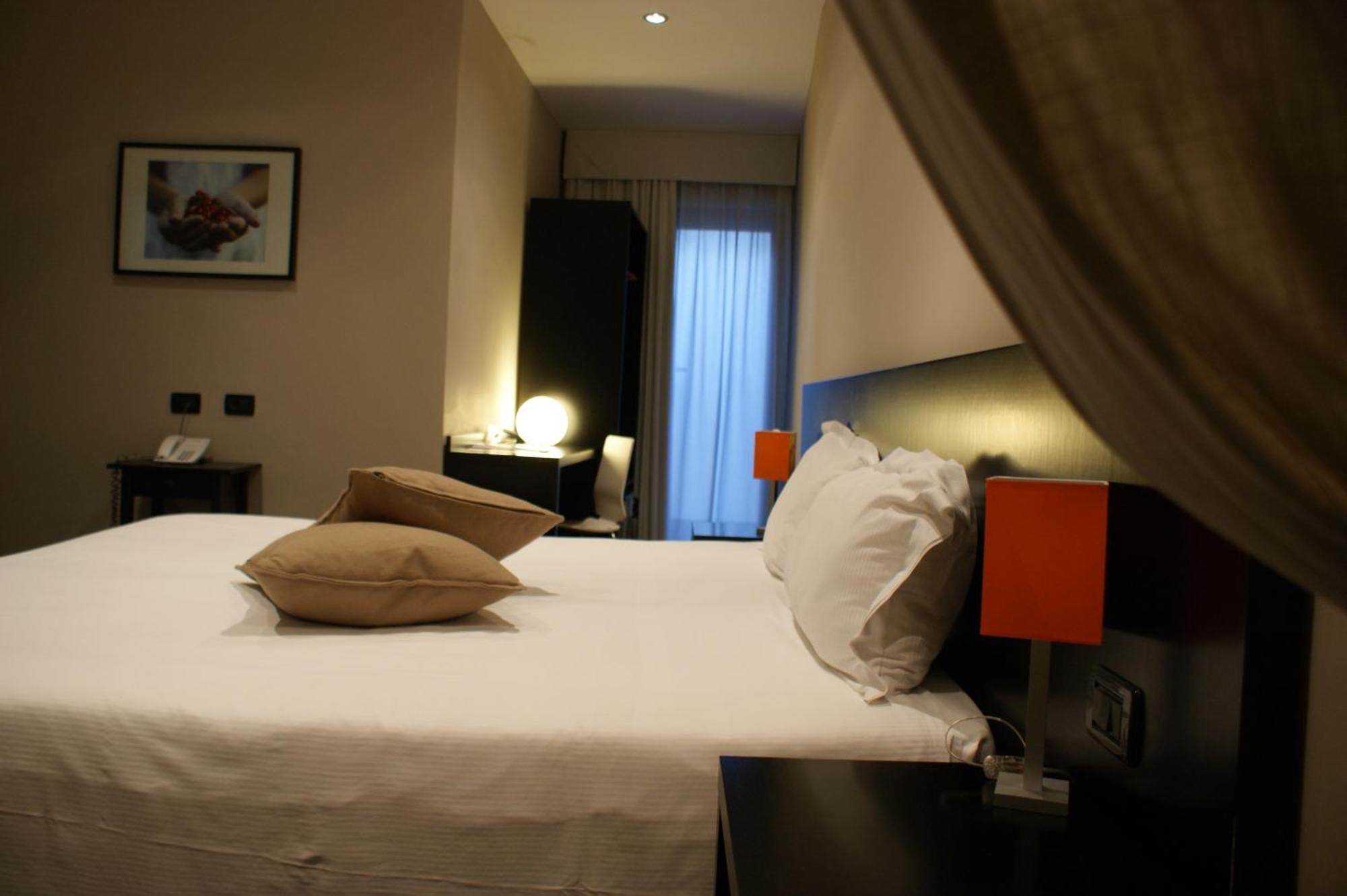 Hotel Aniene Róma Szoba fotó